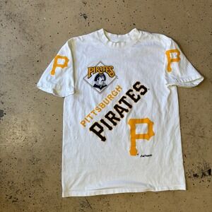 Vintage 90s Single Stitch Majestic AOP Pittsburgh Pirates T-Shirt White Size M